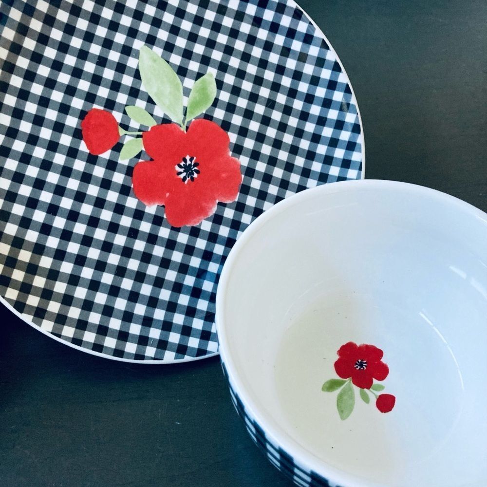 Dolly Parton Farmhouse Buffalo Plaid Floral Plate Bowl Set